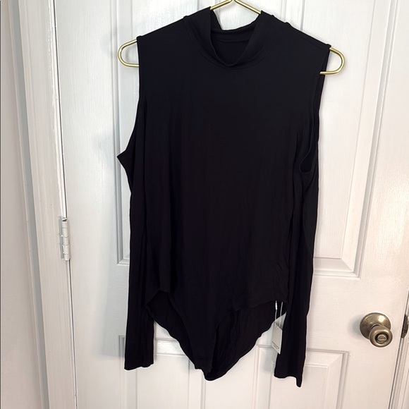 NEW Mangopop Black Long Sleeve Stretch Bodysuit with Bare Shoulders - Picture 1 of 10